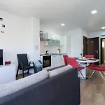 2 Bedroom Lovely In Apartment Obrovac